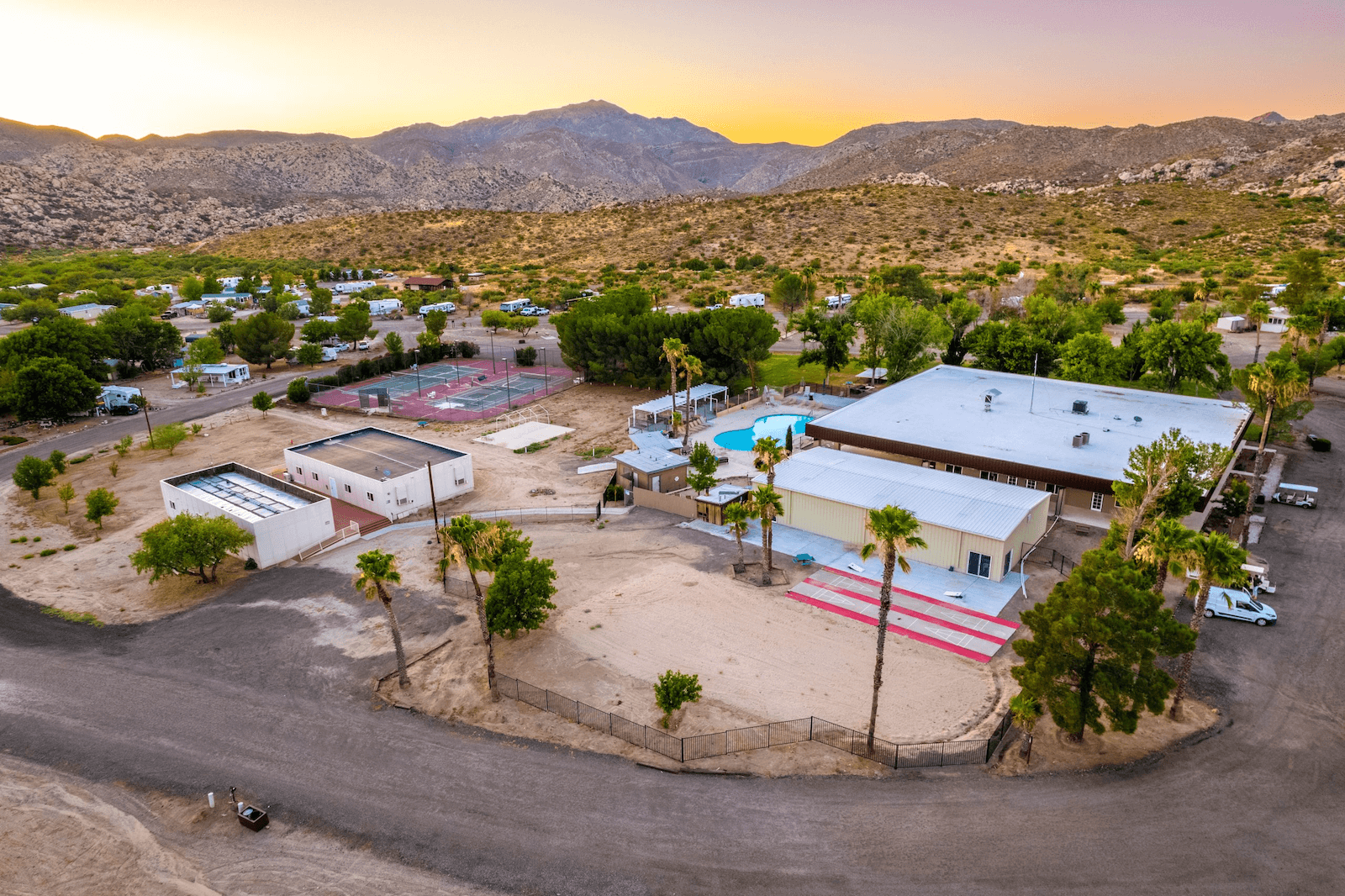 deanza-springs-main-area